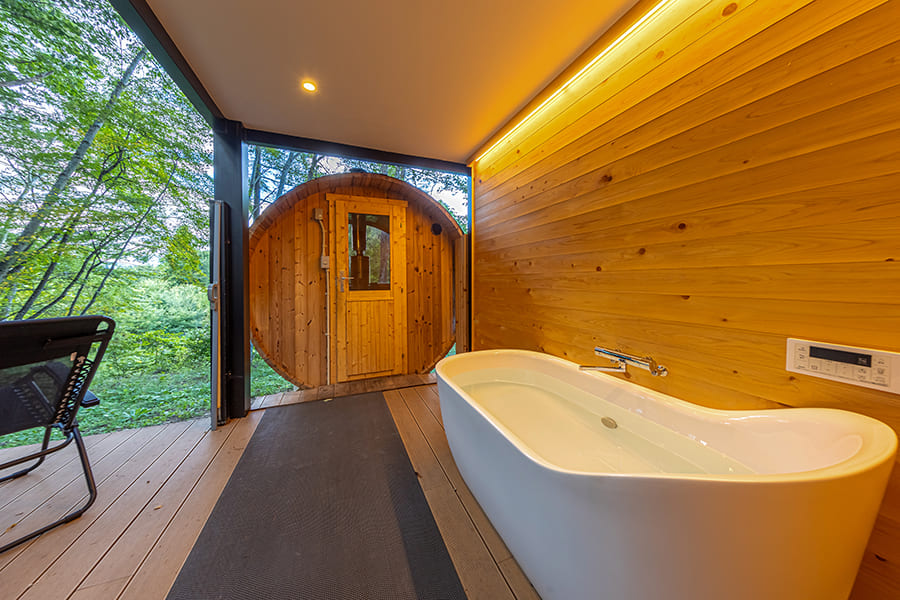 open-air bath and sauna